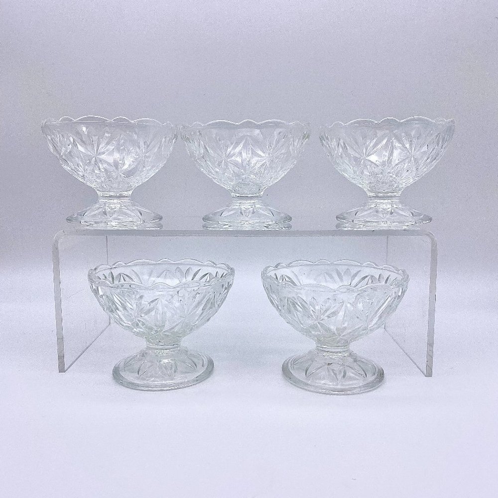 Vintage 1960s Anchor Hocking Pedestal Cups - Set of 5 Vintage Glass Cups